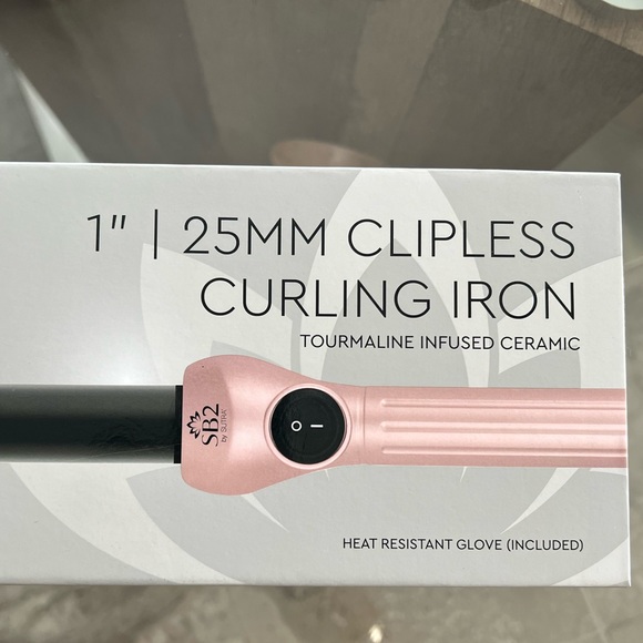 SB2 by SUTRA Limited Edition 1"/25MM Clipless Curling Iron +Heat Resistant Glove - Picture 4 of 6